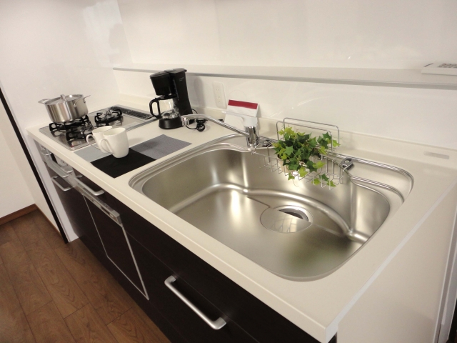 究極のキッチンクリーニングをDIYする方法！掃除がしやすい収納方法！