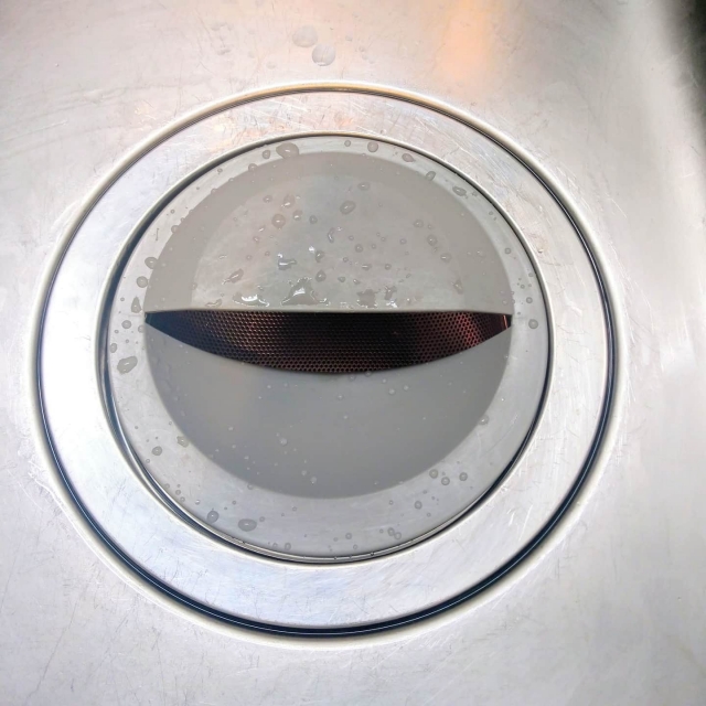 プロが絶賛のシンク内の掃除法！